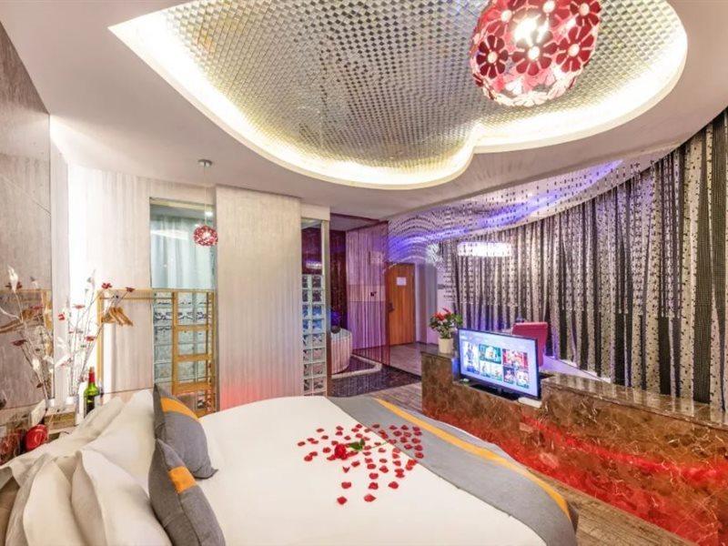 Zhuimei Theme Hotel Suzhou  Extérieur photo
